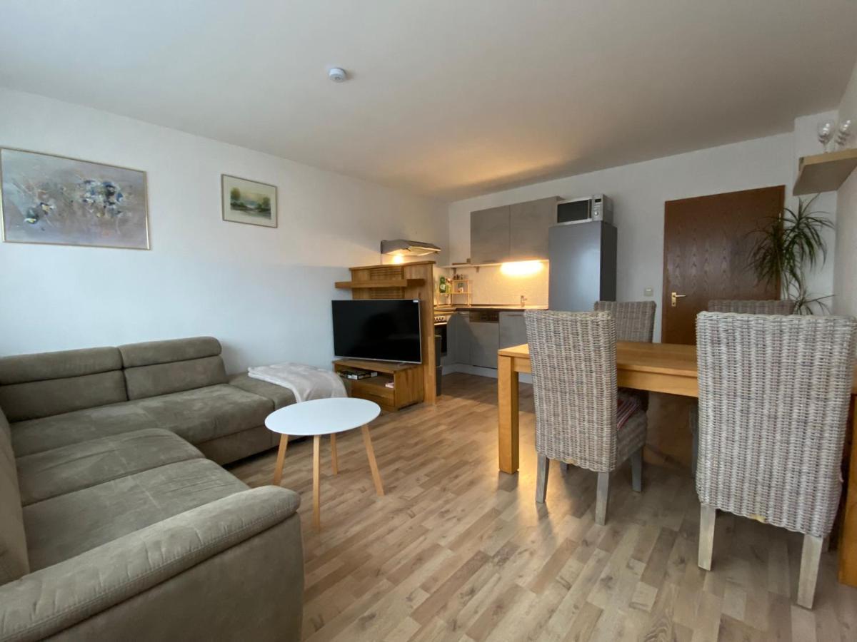 Ferienwohnung Hersbruck Wlan Free Parking Modern Zentral Und Natur Extérieur photo